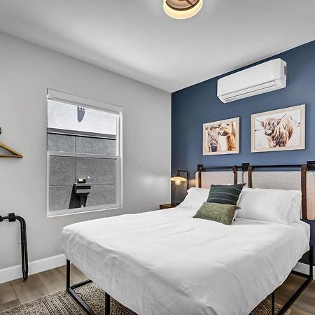 Two Bedroom-Queen In Master. Heart Of Downtown Vista Ngoại thất bức ảnh